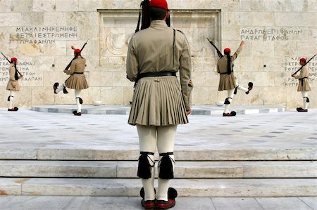 The monument of the Unknown Soldier in Athens Stock Photo - Budget Royalty-Free & Subscription, Code: 400-04426358