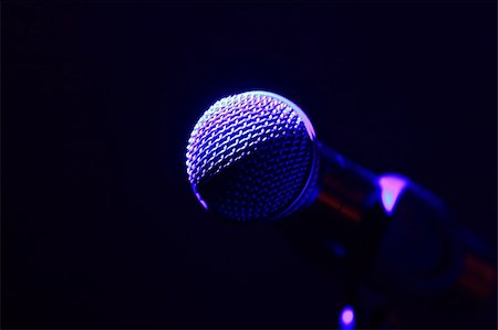 Rock concert series: microphone, lit by purple and blue Stock Photo - Budget Royalty-Free & Subscription, Code: 400-04434303