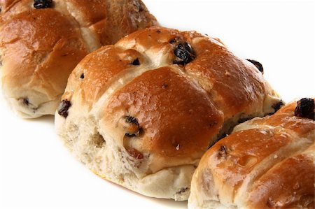 traditional hot cross buns close-up Foto de stock - Royalty-Free Super Valor e Assinatura, Número: 400-04434452