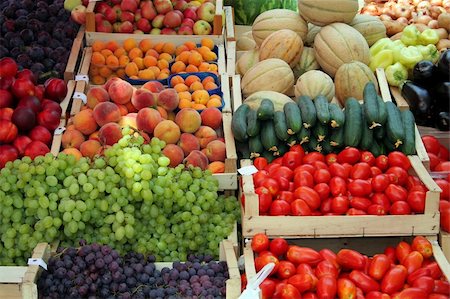 simsearch:400-05115029,k - fruit and vegetable market in Korcula (Croatia) Stockbilder - Microstock & Abonnement, Bildnummer: 400-04436343