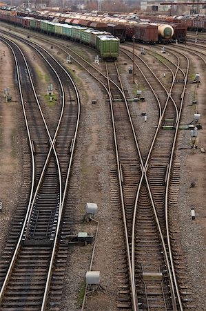 Railroad terminal Photographie de stock - Aubaine LD & Abonnement, Code: 400-04437542