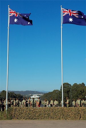 simsearch:400-04502321,k - Australian soldiers in Canberra, they were preparing for some ceremony Foto de stock - Super Valor sin royalties y Suscripción, Código: 400-04430417