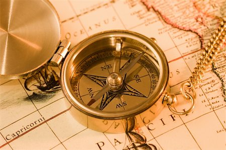 simsearch:400-04773117,k - Old style brass compass on antique  map Stock Photo - Budget Royalty-Free & Subscription, Code: 400-04430865