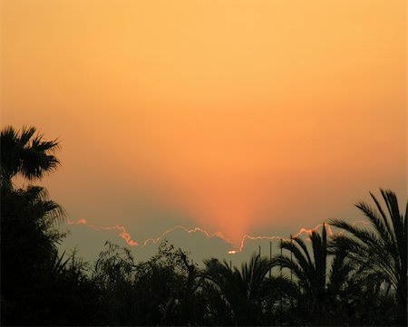 paha_l (artist) - sunset sky Stockbilder - Microstock & Abonnement, Bildnummer: 400-04431641