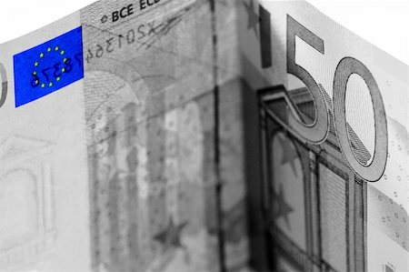 simsearch:400-07774250,k - Macro shot of a euro note. Stock Photo - Budget Royalty-Free & Subscription, Code: 400-04432689