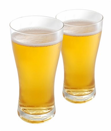 simsearch:400-05123651,k - Three glasses of beer against white background Foto de stock - Royalty-Free Super Valor e Assinatura, Número: 400-04432913