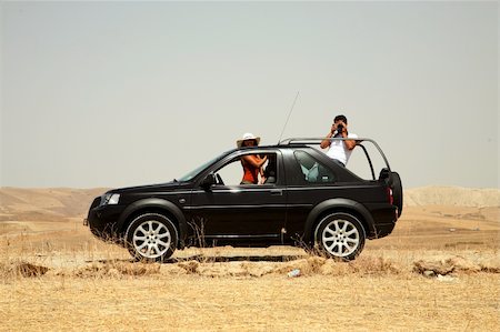 simsearch:700-02245120,k - 4x4 in morocco - region of fes Photographie de stock - Aubaine LD & Abonnement, Code: 400-04433164