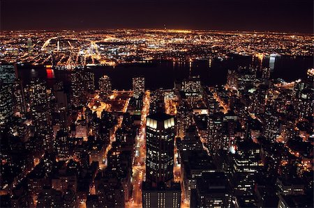 View looking over Manhatten at night Stock Photo - Budget Royalty-Free & Subscription, Code: 400-04433763
