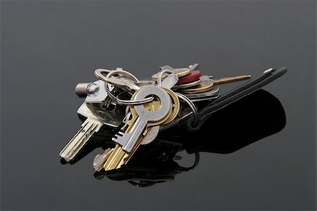 simsearch:400-04910741,k - bunch of silver and golden keys on black reflective background Stock Photo - Budget Royalty-Free & Subscription, Code: 400-04433821