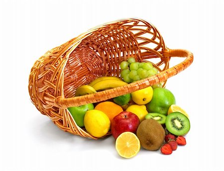 simsearch:693-06020262,k - basket with fresh fruits isolated on white background Foto de stock - Super Valor sin royalties y Suscripción, Código: 400-04444354