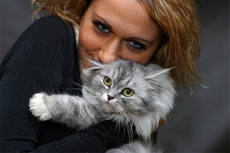 simsearch:400-04479015,k - Portrait of the beautiful girl with cat Stock Photo - Budget Royalty-Free & Subscription, Code: 400-04447364