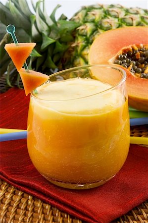 simsearch:700-05854903,k - A glass of fresh pineapple papaya smoothie Stock Photo - Budget Royalty-Free & Subscription, Code: 400-04440672