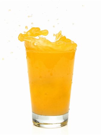 simsearch:400-04167330,k - Orange juice big splash on white background Stockbilder - Microstock & Abonnement, Bildnummer: 400-04441005