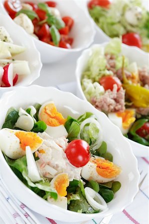 Small salad, low calorie eating Stock Photo - Budget Royalty-Free & Subscription, Code: 400-04454006