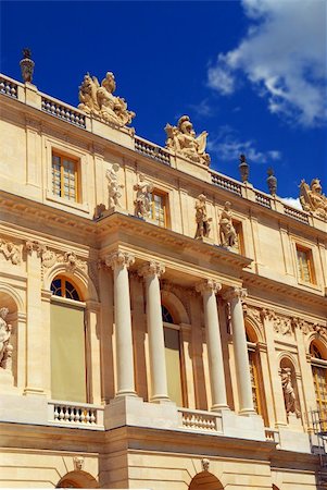 Fragment of a facade of royal palace in Versaille, France Stock Photo - Budget Royalty-Free & Subscription, Code: 400-04455106