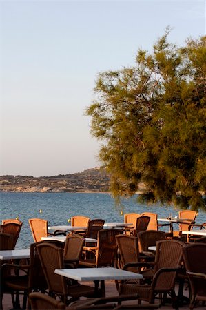 restaurant next to beach in Algajola northern corsica, mediterranean Foto de stock - Super Valor sin royalties y Suscripción, Código: 400-04455688