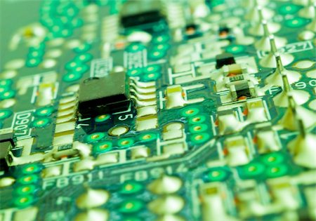 simsearch:400-07444594,k - A close-up of a green circuit board. Shallow DOF. Fotografie stock - Microstock e Abbonamento, Codice: 400-04457959