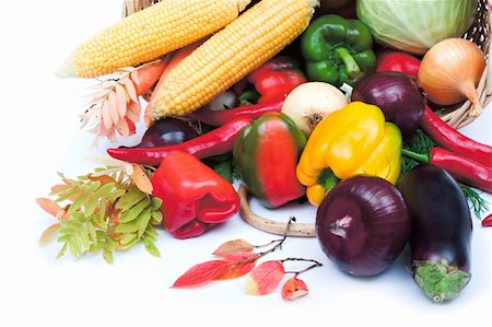 lots of fresh and ripe vegetables in the basket Photographie de stock - Aubaine LD & Abonnement, Code: 400-04458627