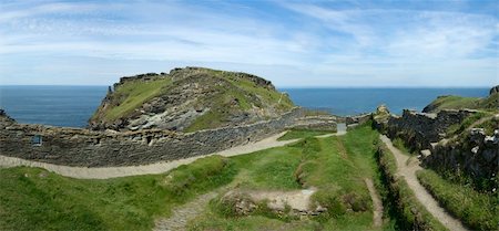 tintagel castle the cornish coast cornwall england uk Stockbilder - Microstock & Abonnement, Bildnummer: 400-04459036