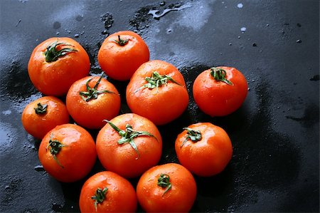 simsearch:400-03968431,k - Tomatoes fruit Foto de stock - Super Valor sin royalties y Suscripción, Código: 400-04459453