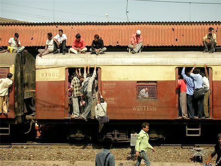 always crowded trains at peak hours in bombay Stock Photo - Budget Royalty-Free & Subscription, Code: 400-04464647