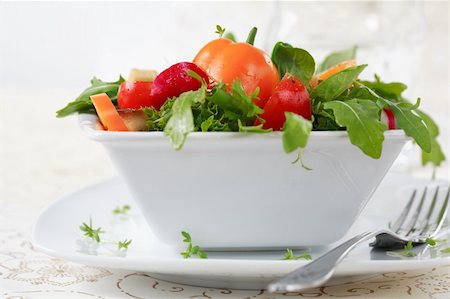 simsearch:400-04165864,k - Delicious healthy salad with low calorie Stockbilder - Microstock & Abonnement, Bildnummer: 400-04464822