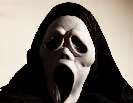 simsearch:400-07209176,k - Masked killer. Horror and Halloween photo Photographie de stock - Aubaine LD & Abonnement, Code: 400-04466670