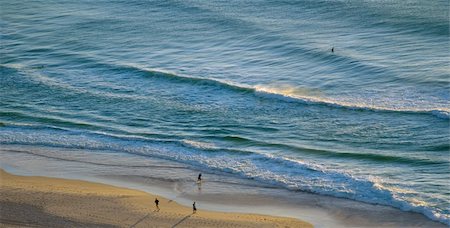 simsearch:841-03067702,k - Sunrise on the Beach in Surfer's paradise on the Gold Coast, Queensland, Australia Foto de stock - Royalty-Free Super Valor e Assinatura, Número: 400-04466899