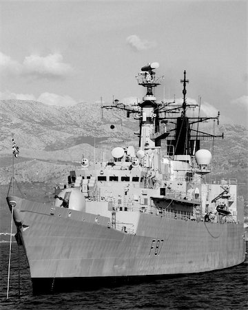 simsearch:400-04500008,k - Royal Navy Warship Stockbilder - Microstock & Abonnement, Bildnummer: 400-04468528