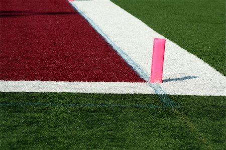 simsearch:6128-08766894,k - The backline of a Football end zone Foto de stock - Super Valor sin royalties y Suscripción, Código: 400-04468703