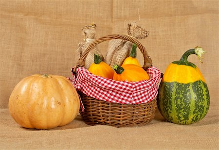 simsearch:400-04008520,k - A yellow and green pumpkins in the basket, over burlap background. Shallow DOF Stock Photo - Budget Royalty-Free & Subscription, Code: 400-04469782