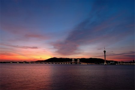 The evening of Macau city viewing from Taipa island Foto de stock - Super Valor sin royalties y Suscripción, Código: 400-04461421