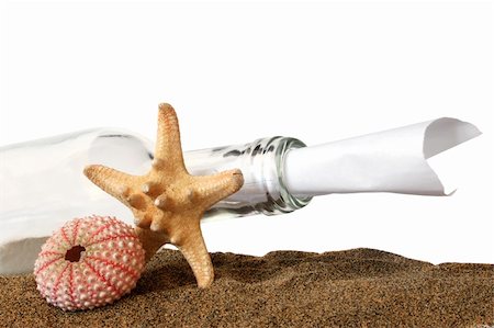 Message in a bottle with sand and sea creatures Stock Photo - Budget Royalty-Free & Subscription, Code: 400-04474508