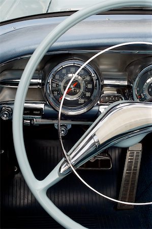 pictures old car dashboard - The steering wheel and dashboard of an antique classic car. Stock Photo - Budget Royalty-Free & Subscription, Code: 400-04475644