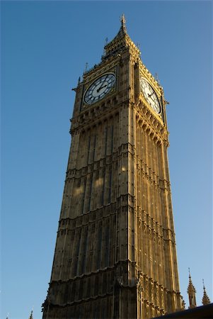 simsearch:400-04455302,k - London Big ben with blue sky background in Westminster Fotografie stock - Microstock e Abbonamento, Codice: 400-04476241