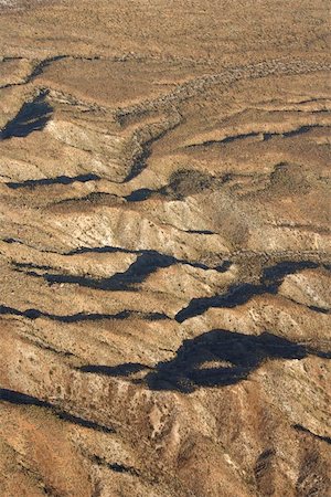 simsearch:400-03948680,k - Aerial view of southwestern mountain landscape. Foto de stock - Super Valor sin royalties y Suscripción, Código: 400-04477622