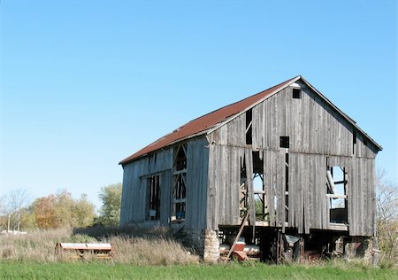 decrepit barns - Image of an old abandoned barn. Stock Photo - Budget Royalty-Free & Subscription, Code: 400-04477815