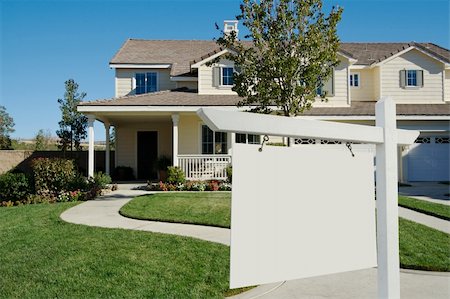 simsearch:400-04478863,k - Blank Real Estate Sign in Front of Beautiful New Home Stock Photo - Budget Royalty-Free & Subscription, Code: 400-04478863