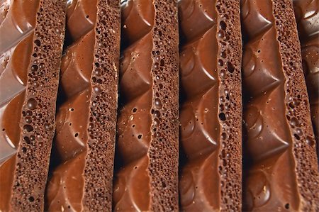 Bars of sweet and tasty porous chocolate Foto de stock - Royalty-Free Super Valor e Assinatura, Número: 400-04484052