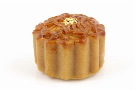 simsearch:400-05754691,k - Mooncake in isolated white background Foto de stock - Super Valor sin royalties y Suscripción, Código: 400-04484262