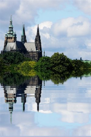 prager schloss - Prague castle Photographie de stock - Aubaine LD & Abonnement, Code: 400-04485782