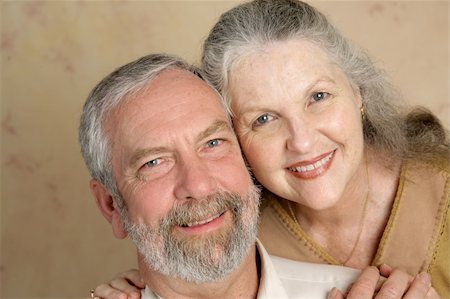 simsearch:400-04109826,k - Portrait of a  beautiful gray haired middle aged couple in love. Fotografie stock - Microstock e Abbonamento, Codice: 400-04486663