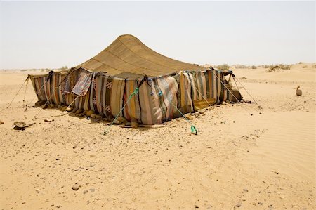 The bedouins tent in the sahara, morocco Stock Photo - Budget Royalty-Free & Subscription, Code: 400-04486766