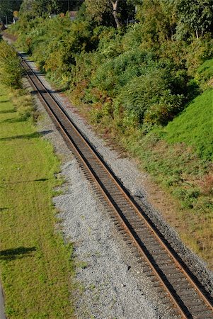 simsearch:400-03977018,k - Railroad tracks near the Port of Rochester, New York Stock Photo - Budget Royalty-Free & Subscription, Code: 400-04488122