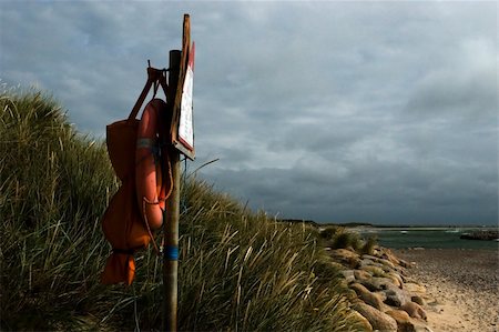 skagen - On the northernmost tip of Denmark lies Skagen. A windy yet beautiful place, where the Scandinavian bohemians of the 19th century gathered to find there inspirtations. Foto de stock - Royalty-Free Super Valor e Assinatura, Número: 400-04488287