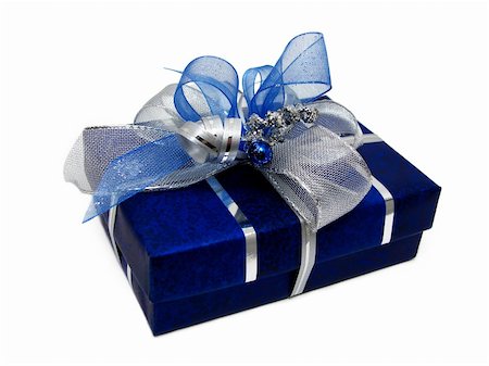 simsearch:400-06421347,k - Blue gift box with silver ribbon on a white background Stockbilder - Microstock & Abonnement, Bildnummer: 400-04481937