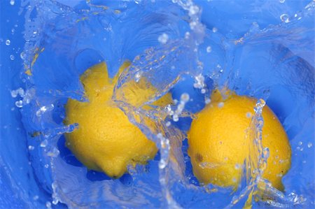 simsearch:400-03966401,k - Yellow fresh lemons. Macro image Stock Photo - Budget Royalty-Free & Subscription, Code: 400-04482514