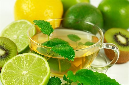 simsearch:400-06554630,k - Green tea with fresh mint Stock Photo - Budget Royalty-Free & Subscription, Code: 400-04482908