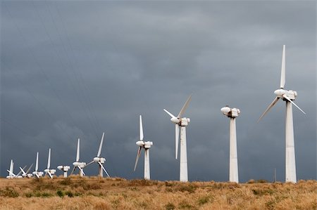 Wind power turbines Fotografie stock - Microstock e Abbonamento, Codice: 400-04483796