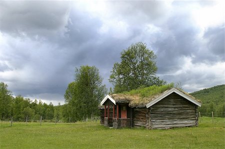 A norwegian mountain cabin (hytte) near roros røros tolga Stock Photo - Budget Royalty-Free & Subscription, Code: 400-04494504